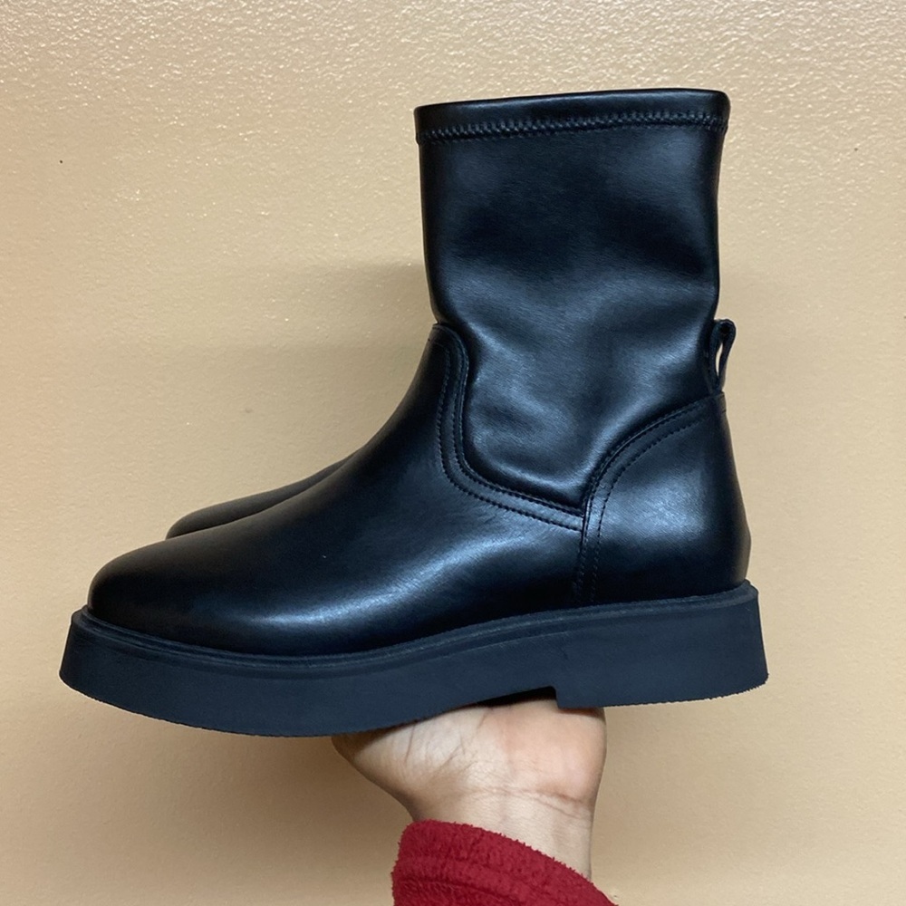 Coach And Four Kaity Bootie “Triple Black” Made In Italy - Picture 3 of 17